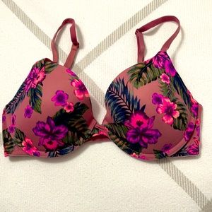 Victoria’s Secret Pink Bra 34C